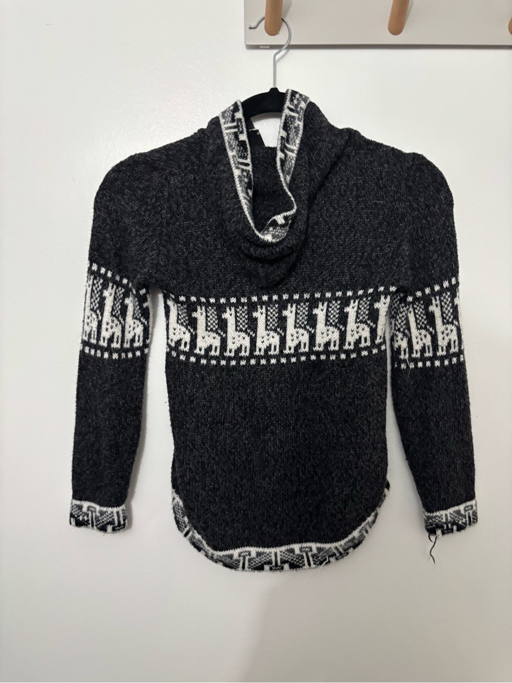Hooded Curvy Alpaca Sweater